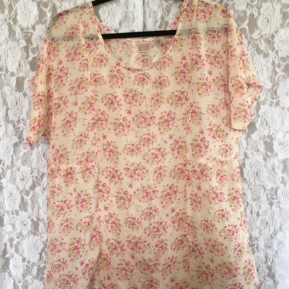 Canyon River Blues Floral Top